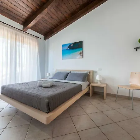 Locazione Turistica Paradise-35 Appartamento Li Valcaggi